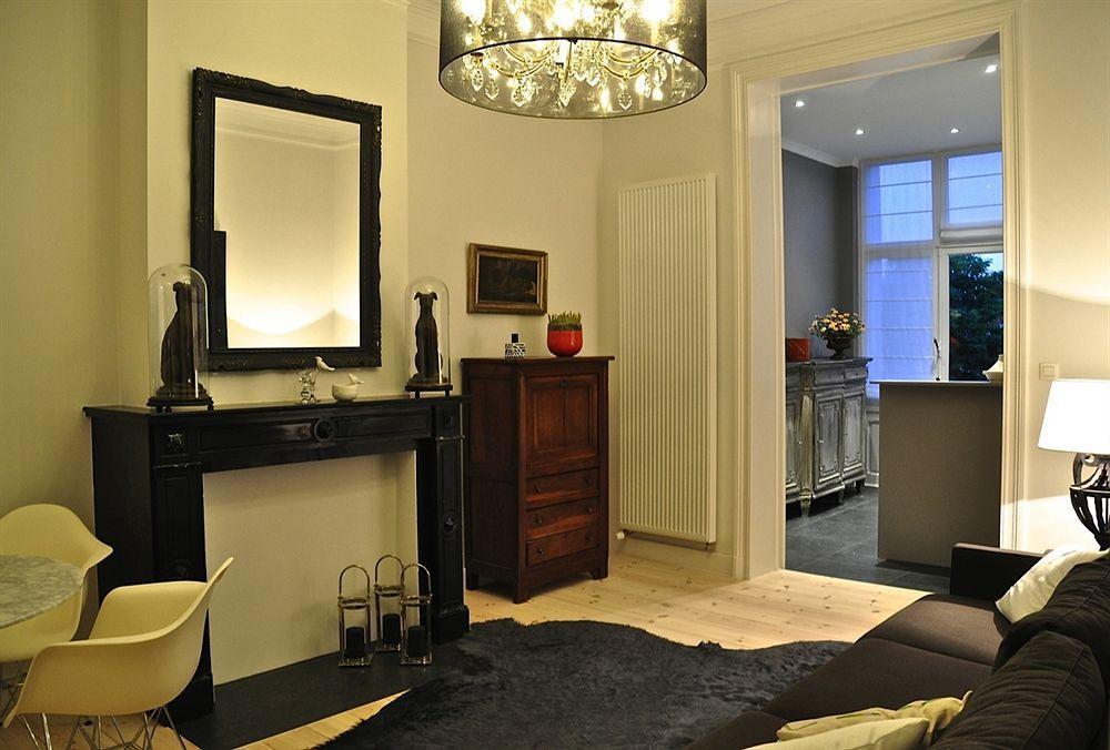 B&B Un Jardin En Ville Saint-Gilles Екстериор снимка