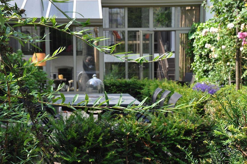 B&B Un Jardin En Ville Saint-Gilles Екстериор снимка